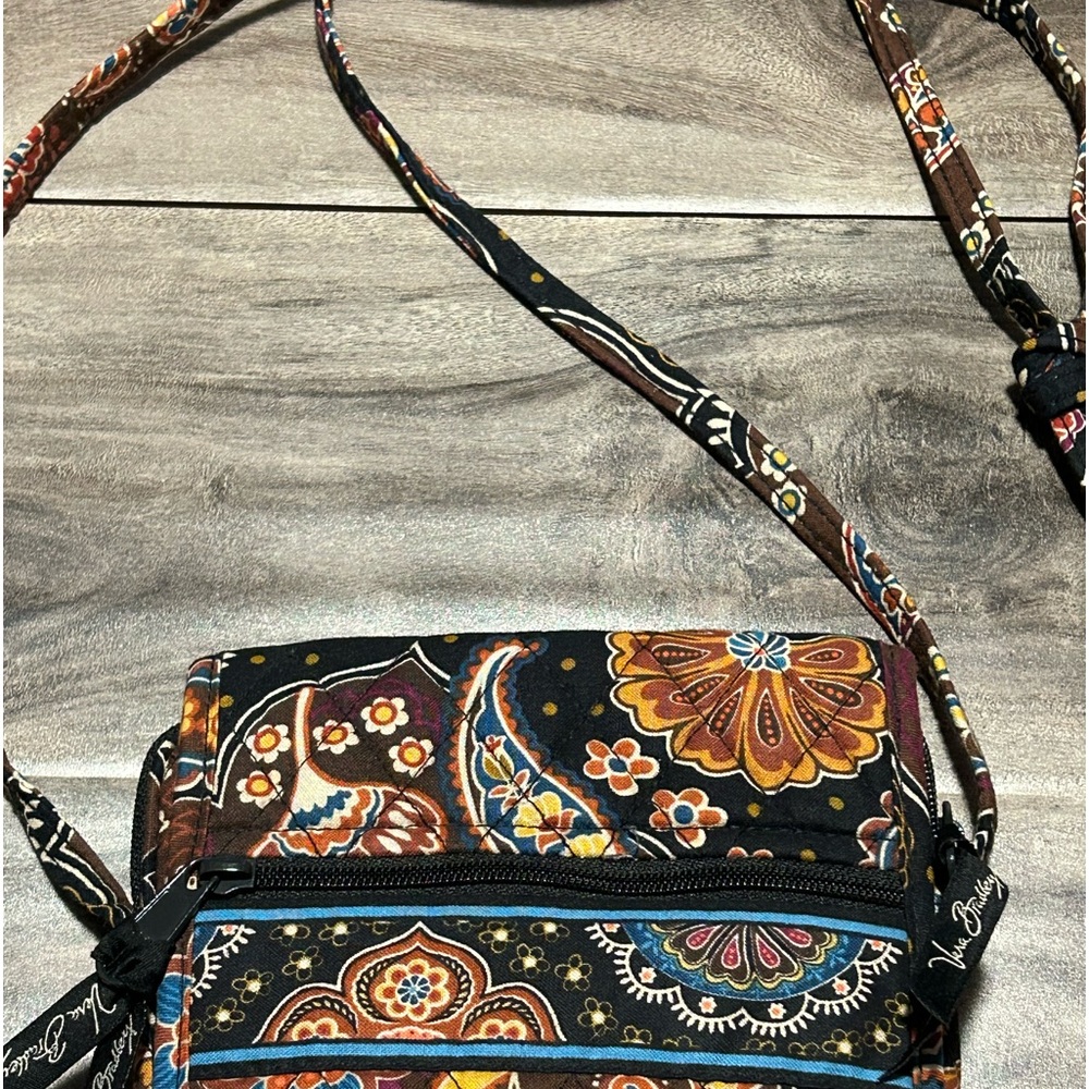 VERA BRADLEY shoulder purse and wallet combo - in fantastic shape - Picture 3 of 9